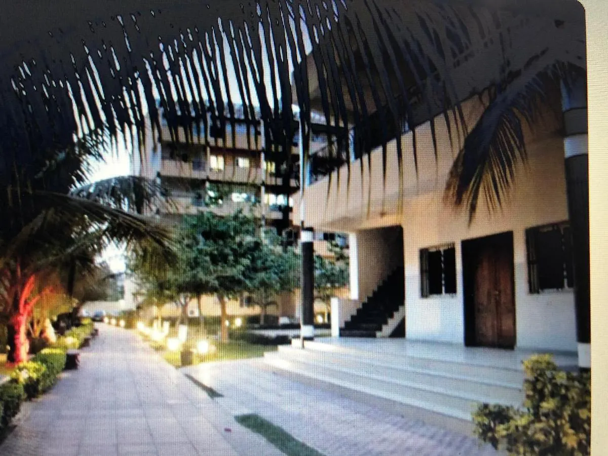 Cher Cite Axa Dakar