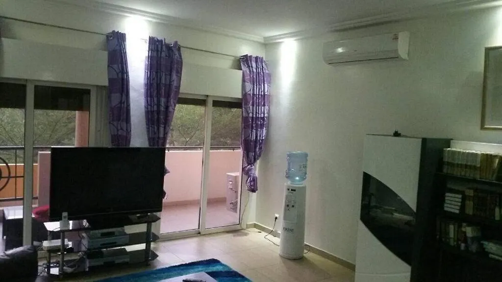 Cher Cite Axa Dakar Senegal